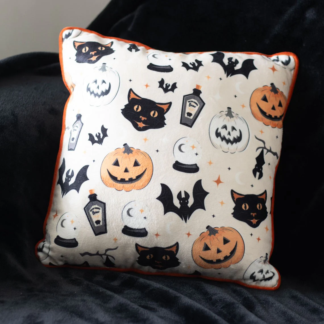 Spooky Cat and Pumpkin Cushion - Image 4